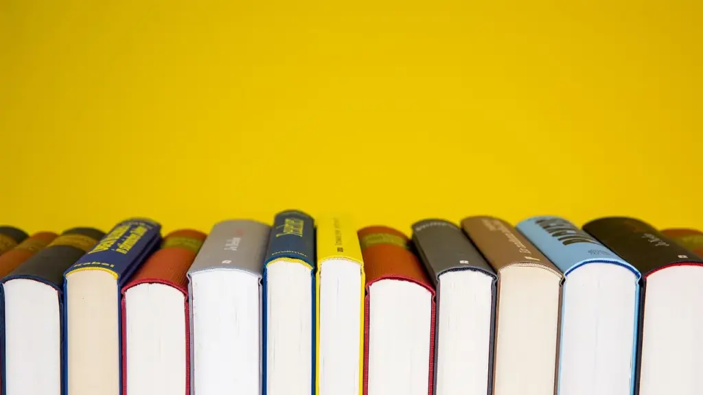 Behavioral Economics vs Traditional Economics: Books That Show How Markets Really Work