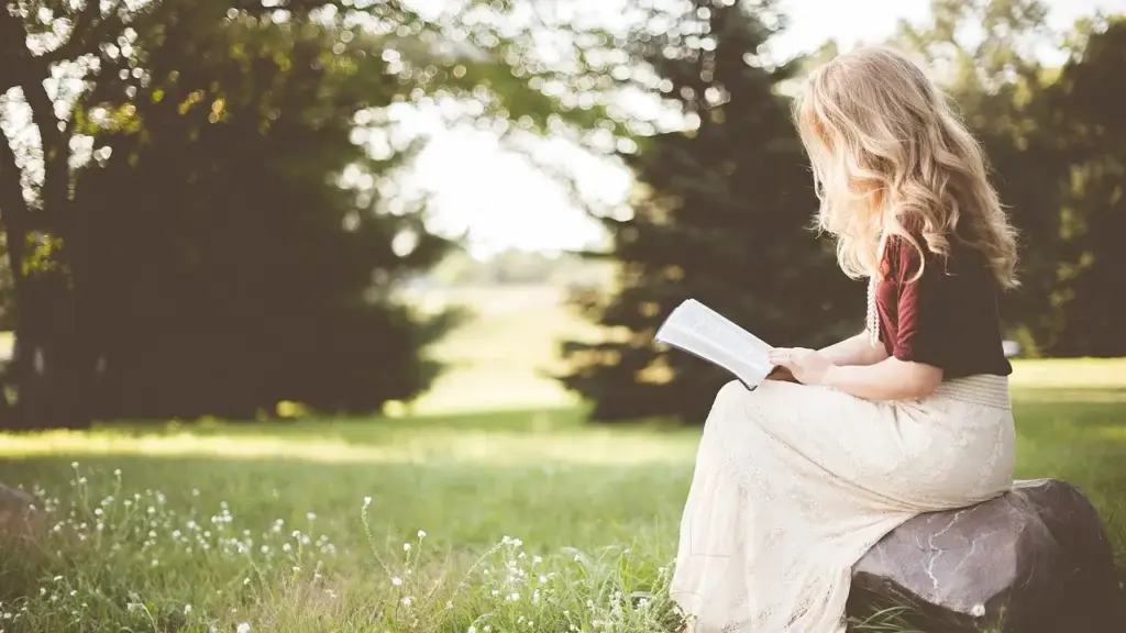 Looking for books about friendship, addiction, and relationships?