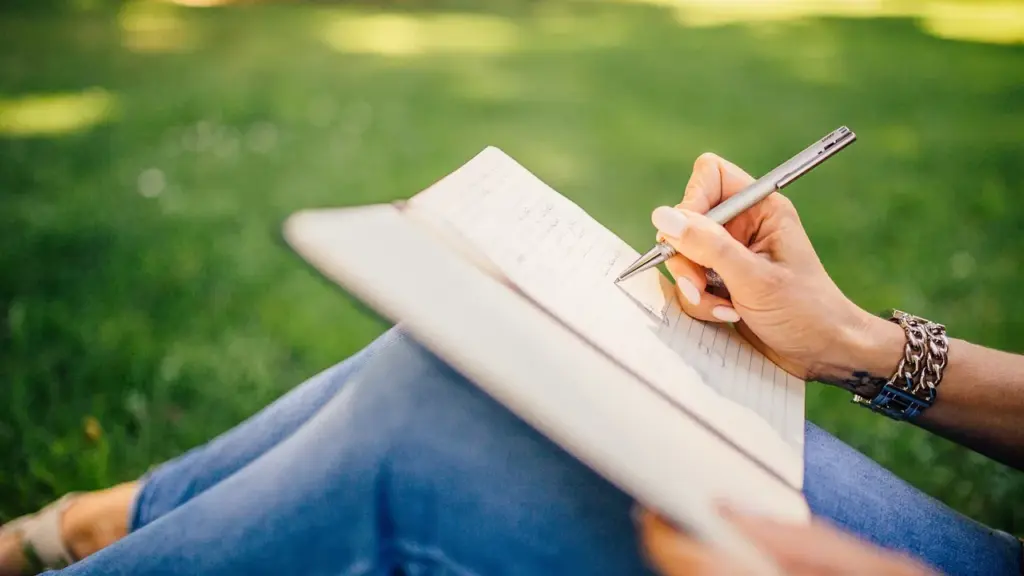 Books to Inspire Your Path as a Confident, Modern Woman