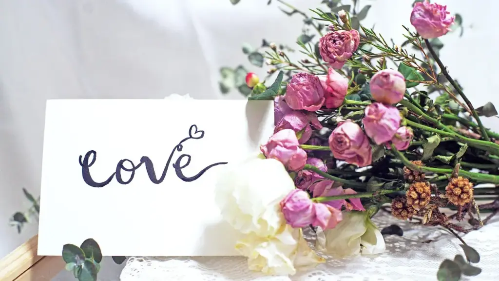 Red Romance Reads: Books Like Red, White & Royal Blue & The Red Notebook